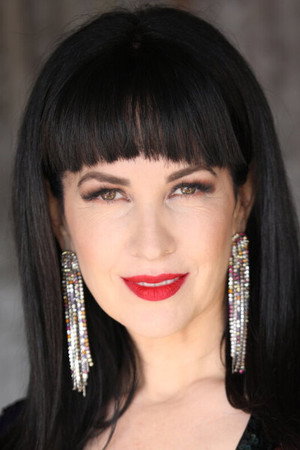 Grey  DeLisle